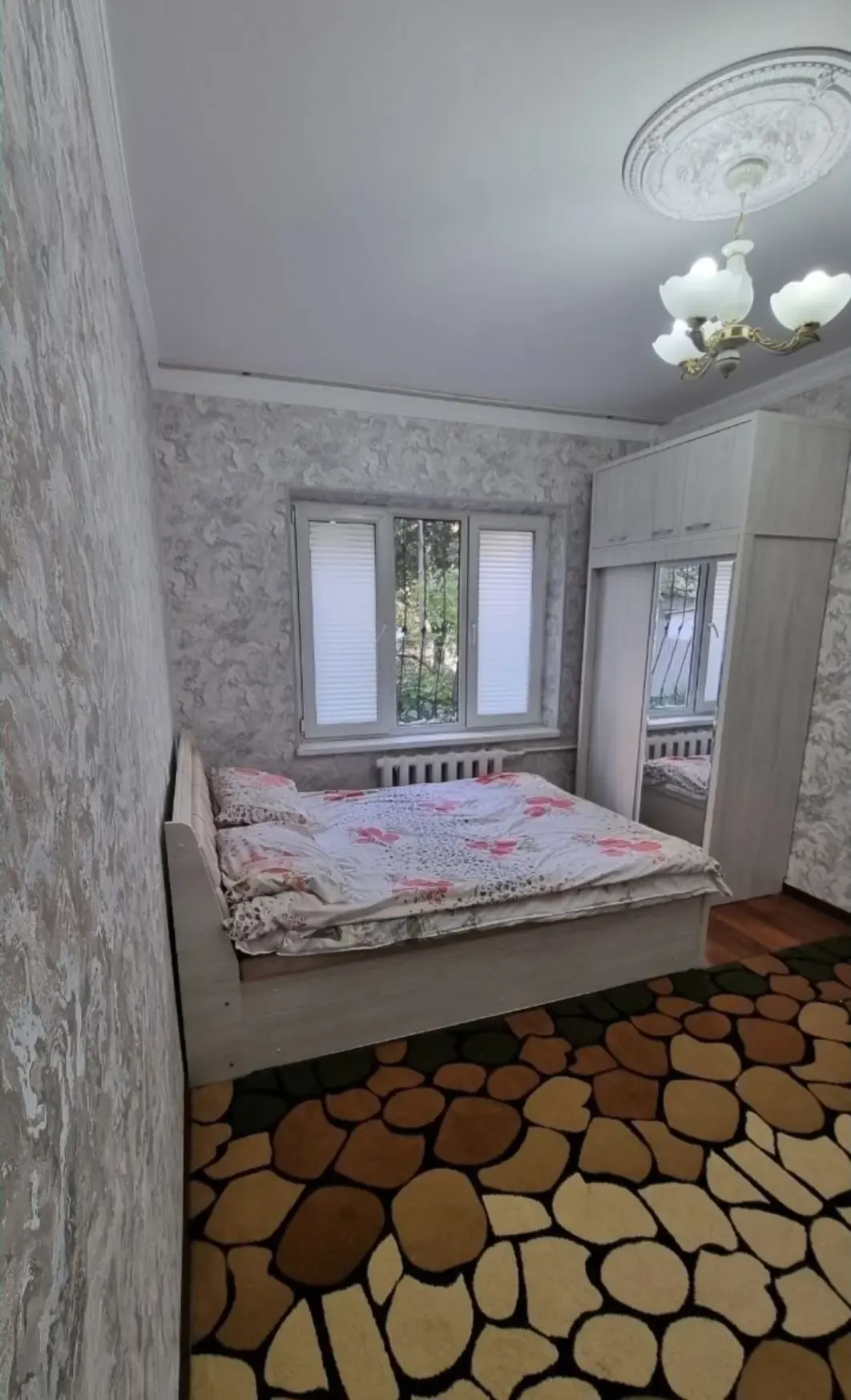 Ижарага берилади 2 хонали квартира, 56 м², 1/5 қават — Юнусобод тумани