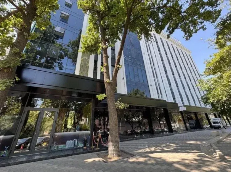 Сдаётся коммерческое помещение, 110 м², 1/4 этаж — Юнусабадский район