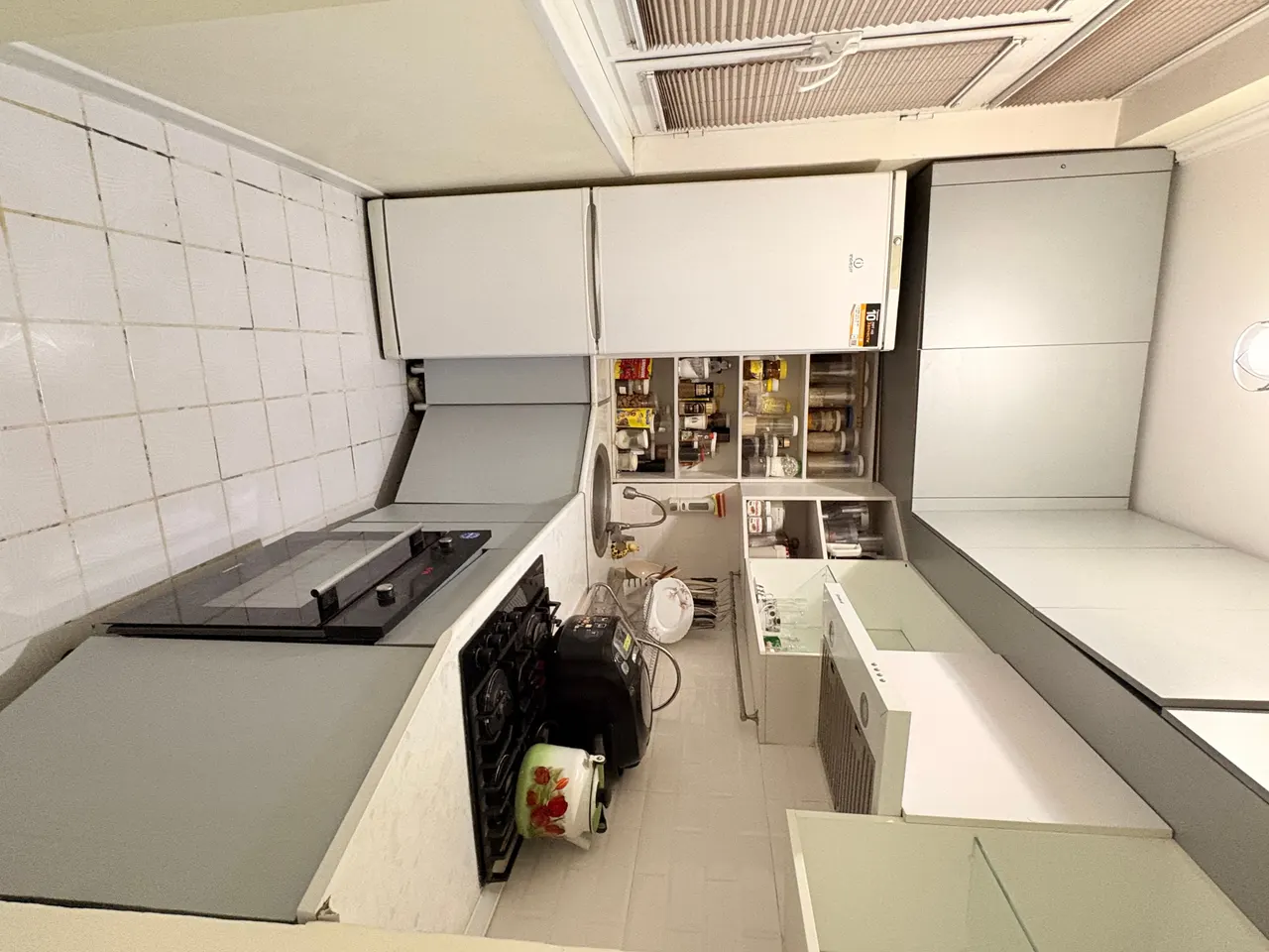 Сотилади 2 хонали квартира, 57 м², 4/4 қават — Юнусобод тумани
