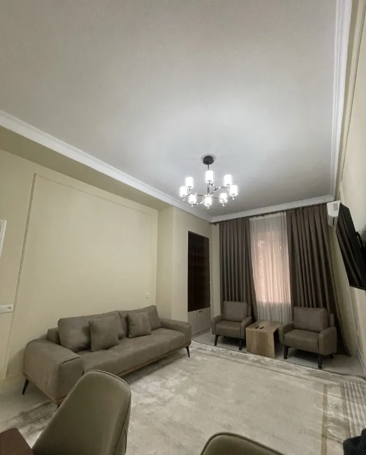 Ijaraga beriladi 3 xonali kvartira, 95 m², 2/4 qavat — Yakkasaroy tumani