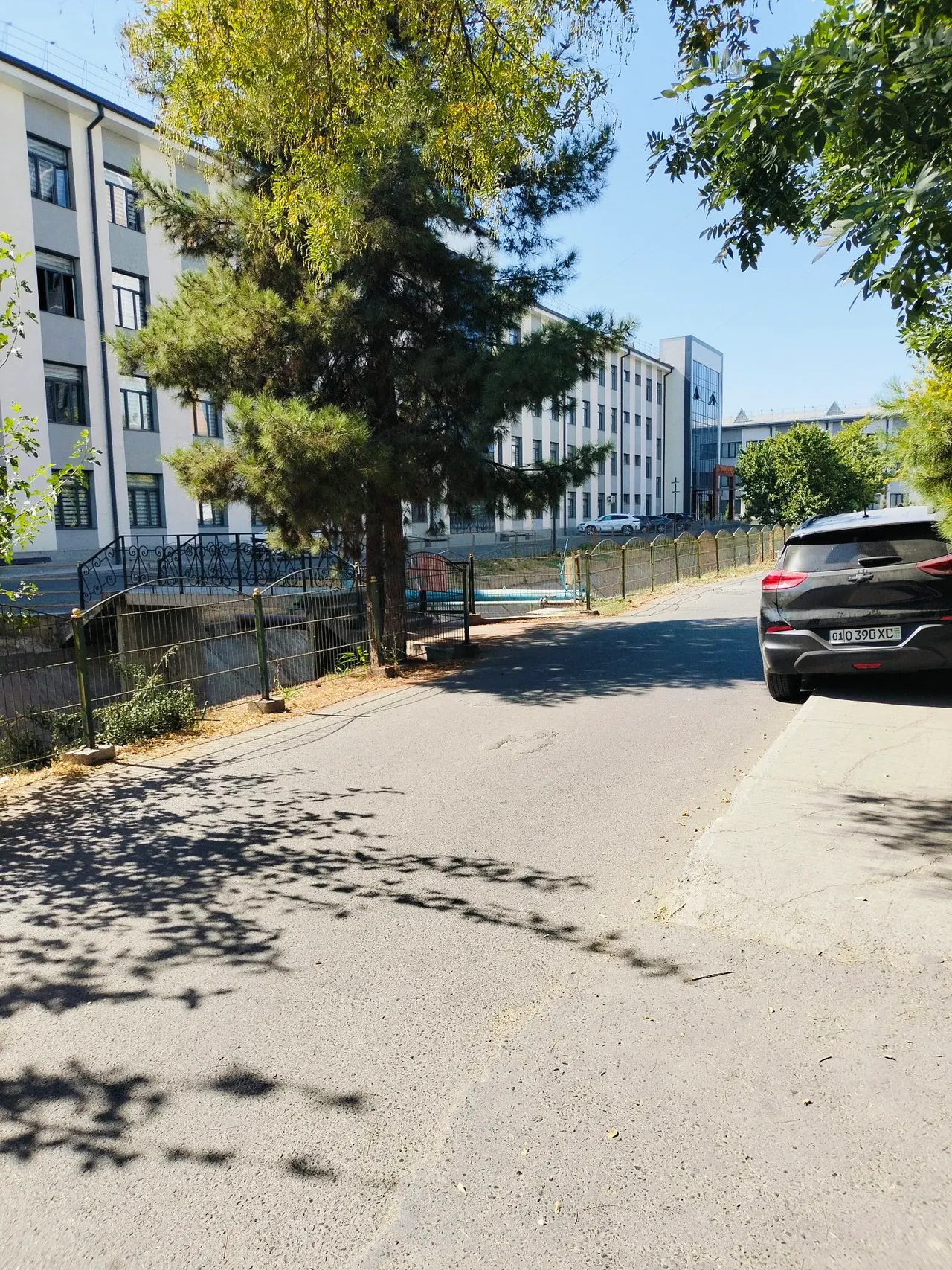 Sotiladi 3 xonali kvartira, 4/9 qavat — Sergeli tumani