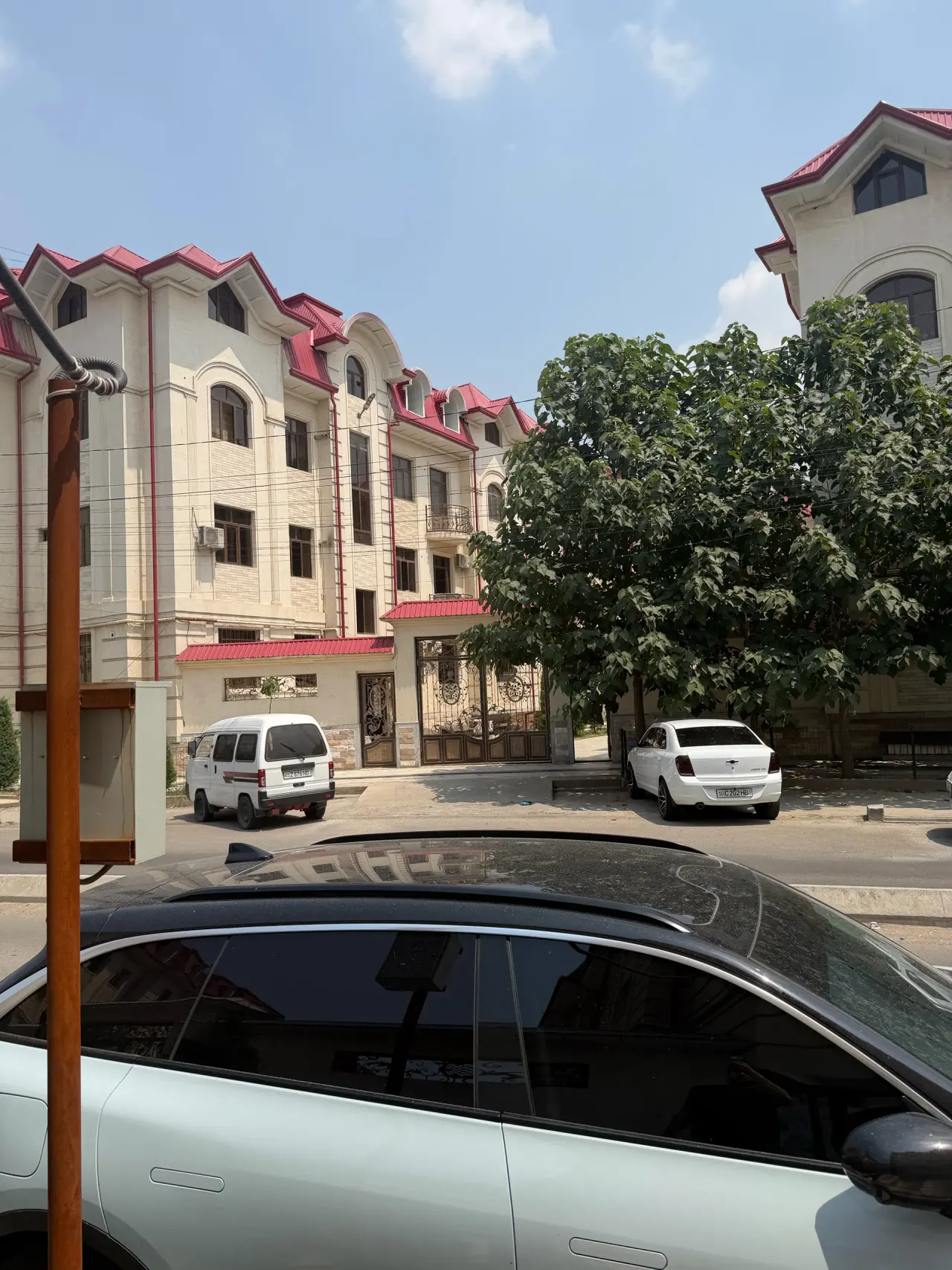 Продаётся 2-комнатная квартира, 65 м², 2/3 этаж — Ташкентский район