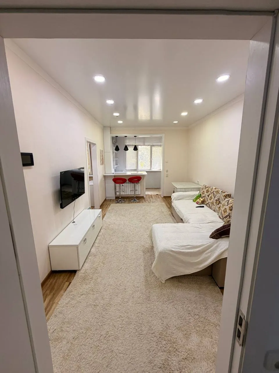 Ижарага берилади 2 хонали квартира, 50 м², 2/4 қават — Чилонзор тумани