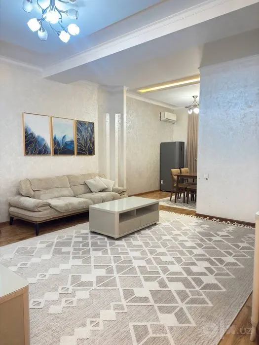 Сдаётся 2-комнатная квартира, 65 м², 3/6 этаж — Мирабадский район