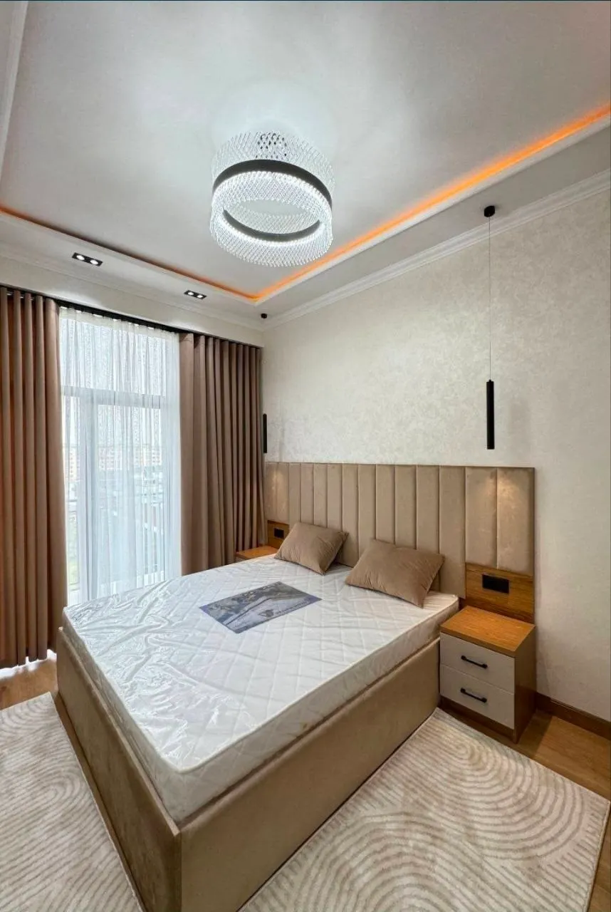 Продаётся квартира-студия, 49 м², 10/11 этаж — Юнусабадский район