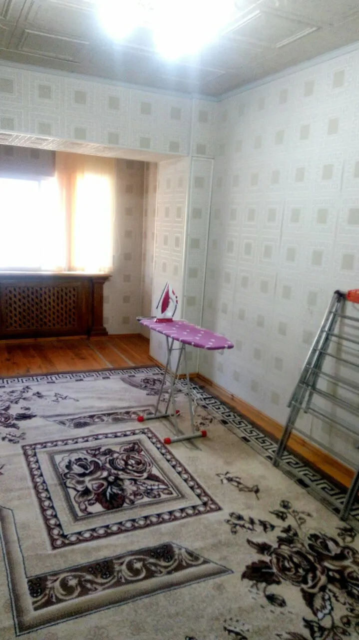 Sotiladi 3 xonali kvartira, 100 m², 2/7 qavat — Shayxontohur tumani