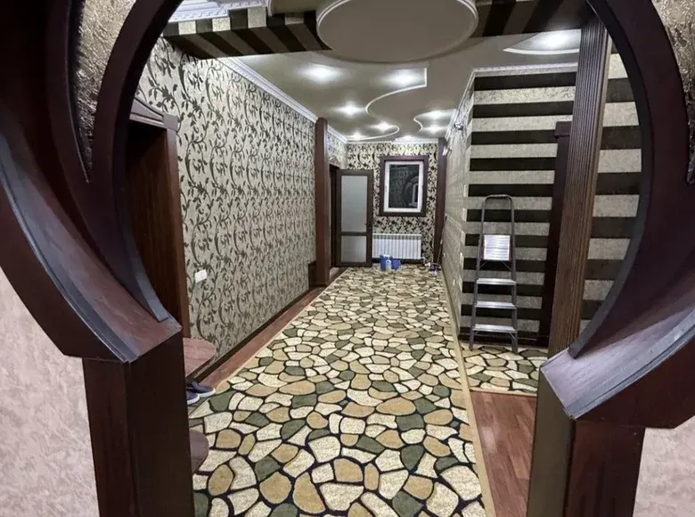 Ижарага берилади 3 хонали квартира, 120 м², 1/4 қават — Шайхонтоҳур тумани