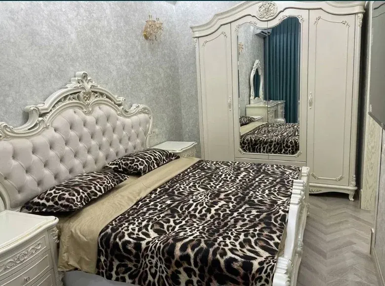 Сдаётся 1-комнатная квартира, 41 м², 7/9 этаж — Юнусабадский район