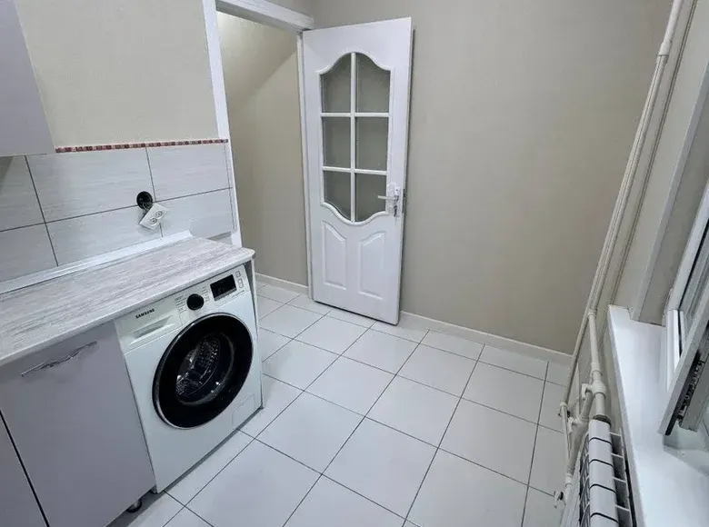 Сотилади 2 хонали квартира, 58 м², 1/4 қават — Юнусобод тумани