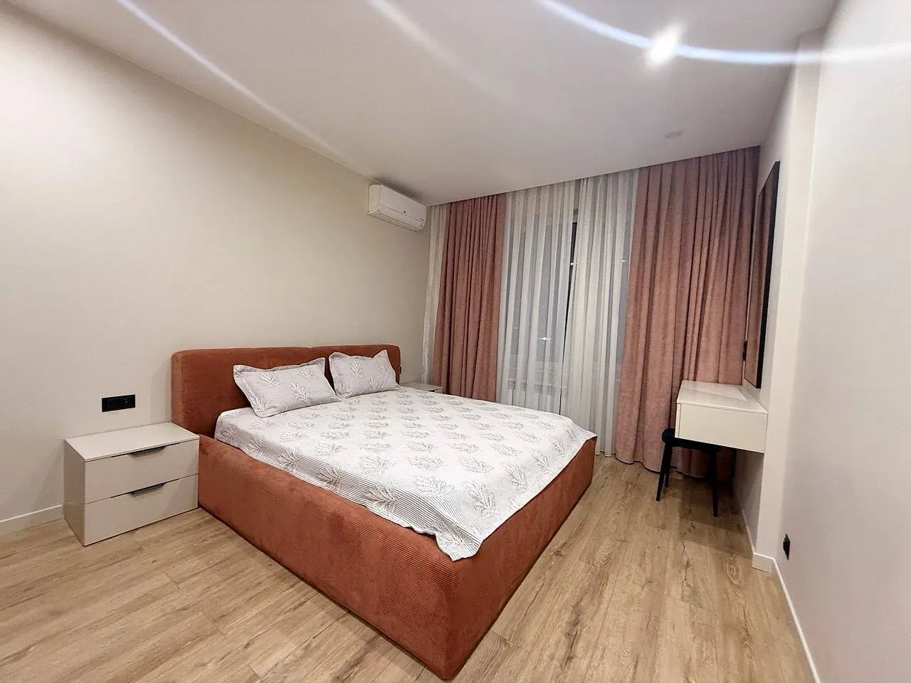 Ijaraga beriladi 2 xonali kvartira, 65 m², 6/12 qavat — Mirzo Ulugʻbek tumani