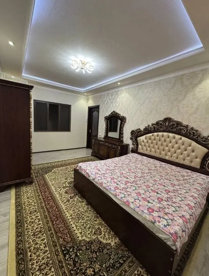 Ижарага берилади 3 хонали квартира, 70 м², 2/3 қават — Олмазор тумани