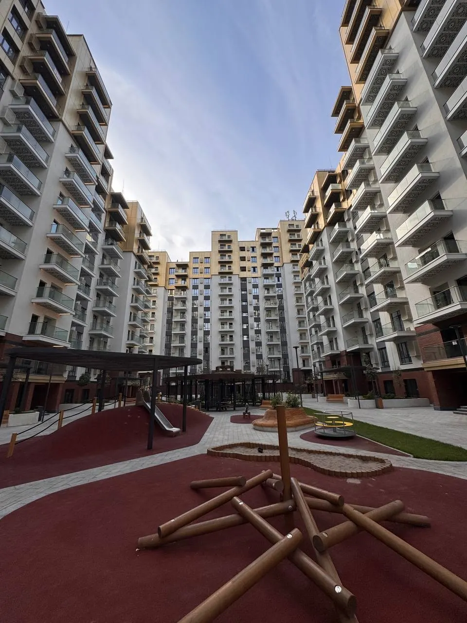 Сотилади 3 хонали квартира, 73,1 м², 3/15 қават — Мирзо Улуғбек тумани
