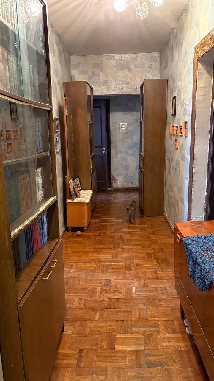Sotiladi 4 xonali kvartira, 95 m², 8/9 qavat — Mirobod tumani