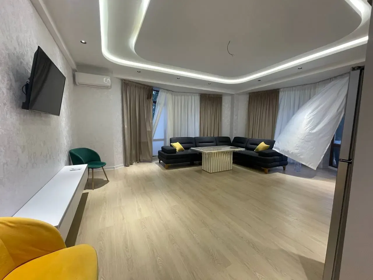 Ижарага берилади 3 хонали квартира, 80 м², 3/10 қават — Яккасарой тумани