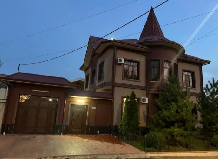 Ijaraga beriladi 5 xonali hovli uy, 3.2 sotix — Mirzo Ulugʻbek tumani