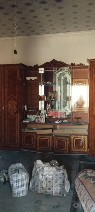 Сдаётся 3-комнатная квартира, 400 м², 1/1 этаж — Карши