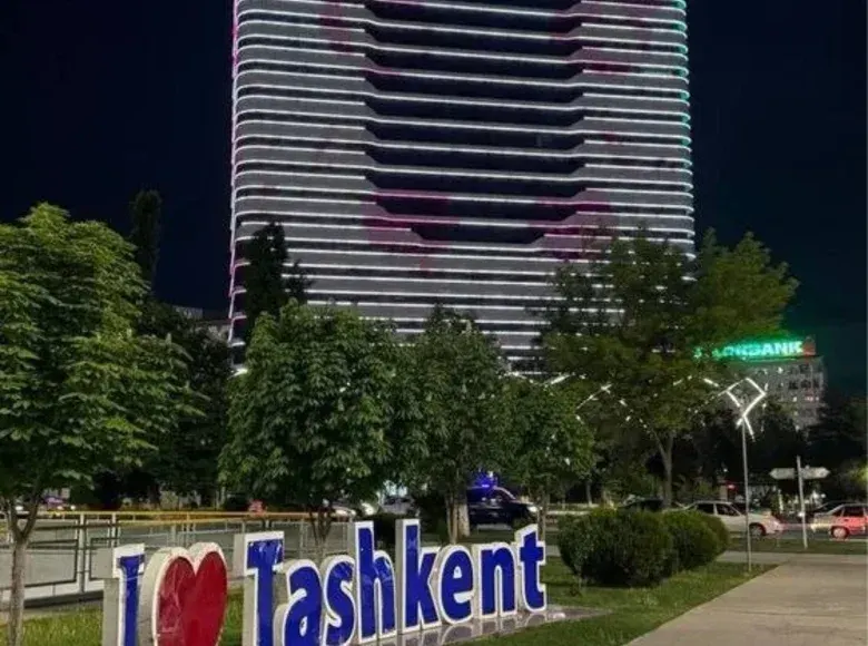 Продаётся 3-комнатная квартира, 115 м², 3/27 этаж — Шайхантахурский район
