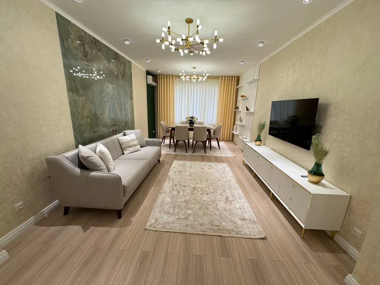 Сдаётся 3-комнатная квартира, 125 м², 5/9 этаж — Мирабадский район
