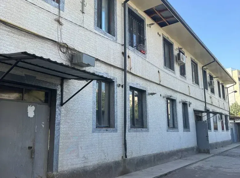 Sotiladi 2 xonali kvartira, 18 m², 2/2 qavat — Mirzo Ulugʻbek tumani