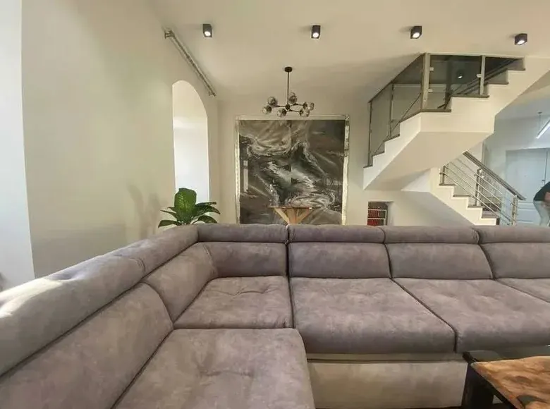 Ижарага берилади 4 хонали квартира, 200 м², 8/8 қават — Яккасарой тумани