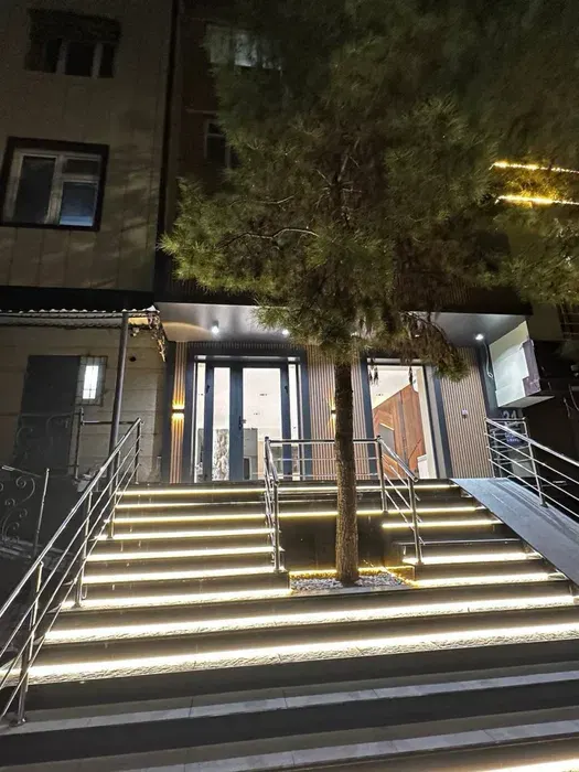 Сотилади тижорат биноси, 83 м² — Чилонзор тумани