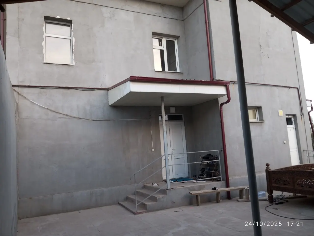 Sotiladi 4 xonali hovli uy, 128 m² — Toshkent tumani