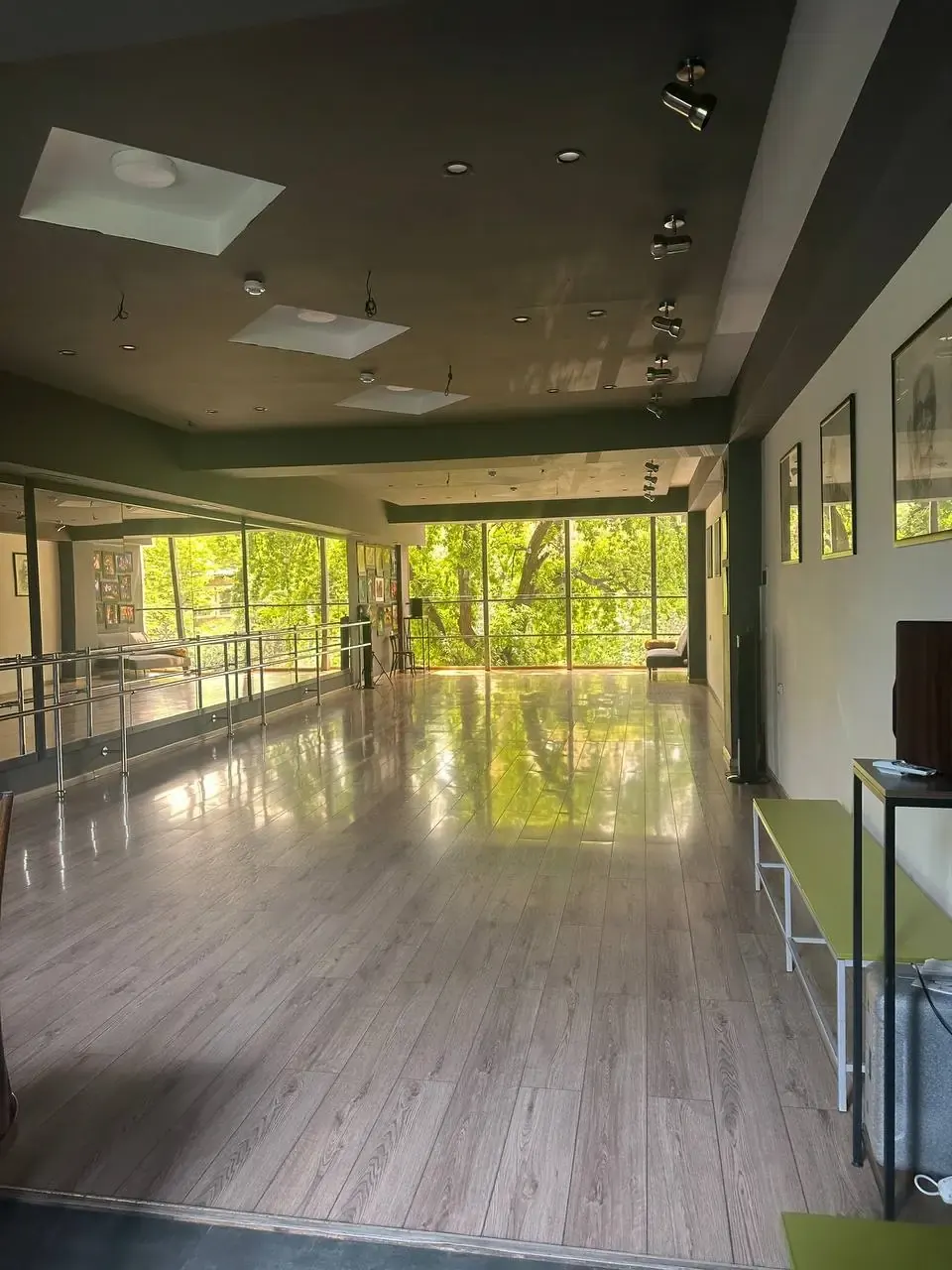 Ijaraga beriladi ofis, 200 m², 3/4 qavat — Mirzo Ulugʻbek tumani