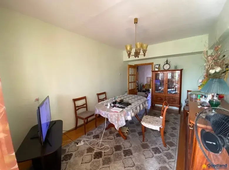 Сотилади 2 хонали квартира, 58 м², 5/9 қават — Юнусобод тумани