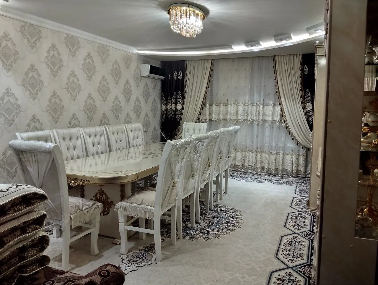 Сотилади 3 хонали квартира, 110 м², 1/9 қават — Сергели тумани