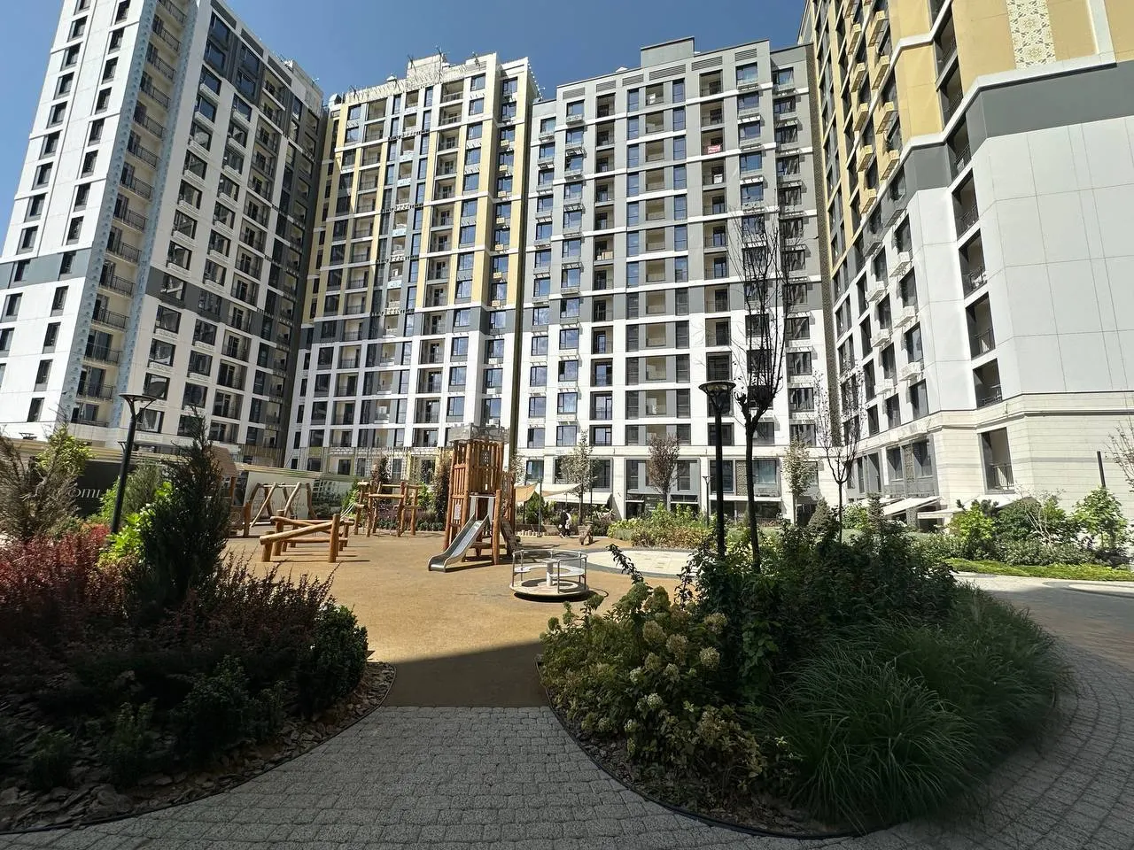 Sotiladi 2 xonali kvartira, 44 m², 7/16 qavat — Yunusobod tumani