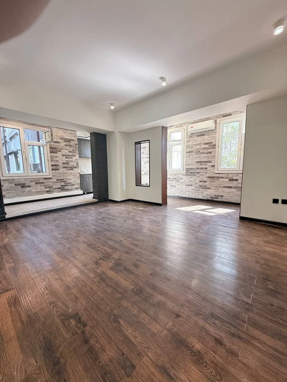 Сотилади 2 хонали квартира, 47 м², 4/9 қават — Миробод тумани