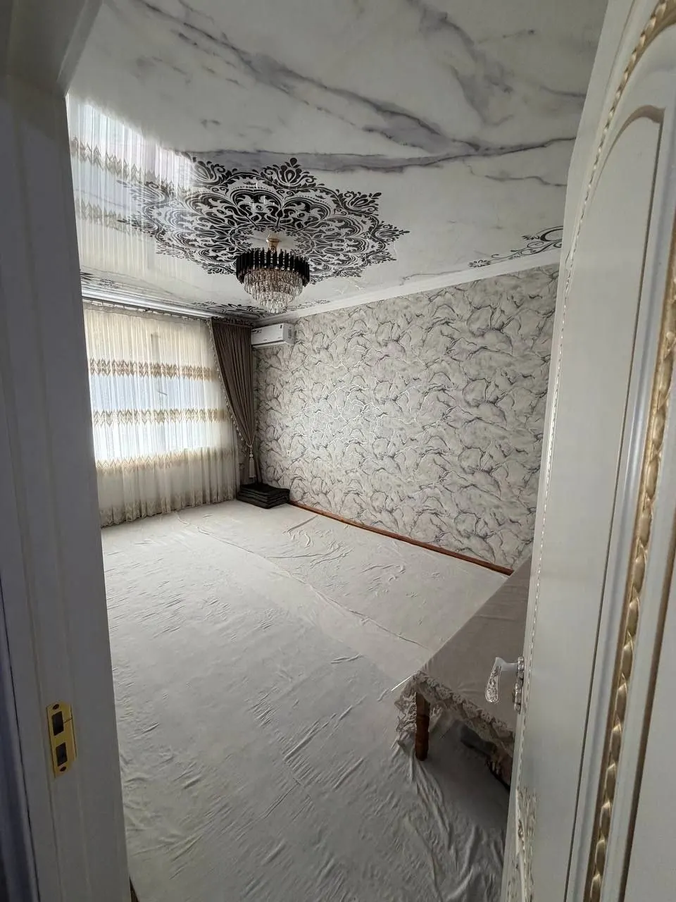 Сотилади 3 хонали квартира, 65 м², 2/4 қават — Сергели тумани