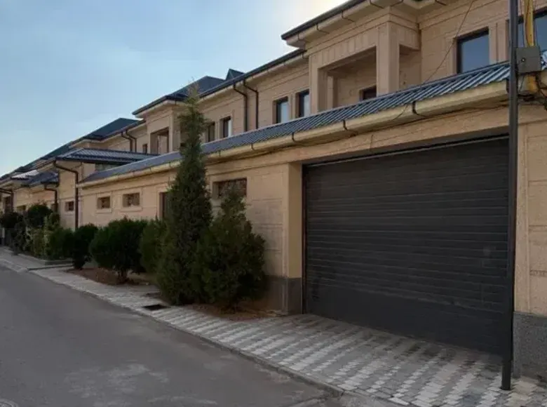 Ижарага берилади 9 хонали квартира, 450 м² — Мирзо Улуғбек тумани