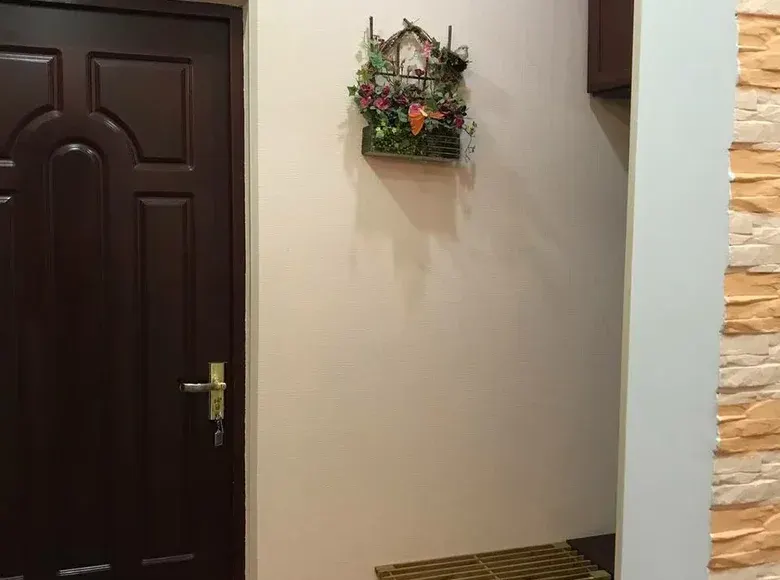 Сотилади 3 хонали квартира, 4/4 қават — Мирзо Улуғбек тумани