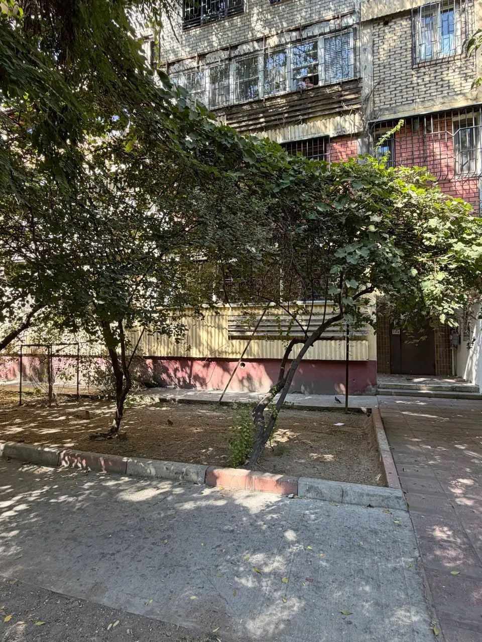 Сотилади тижорат биноси, 76 м², 1/1 қават — Мирзо Улуғбек тумани