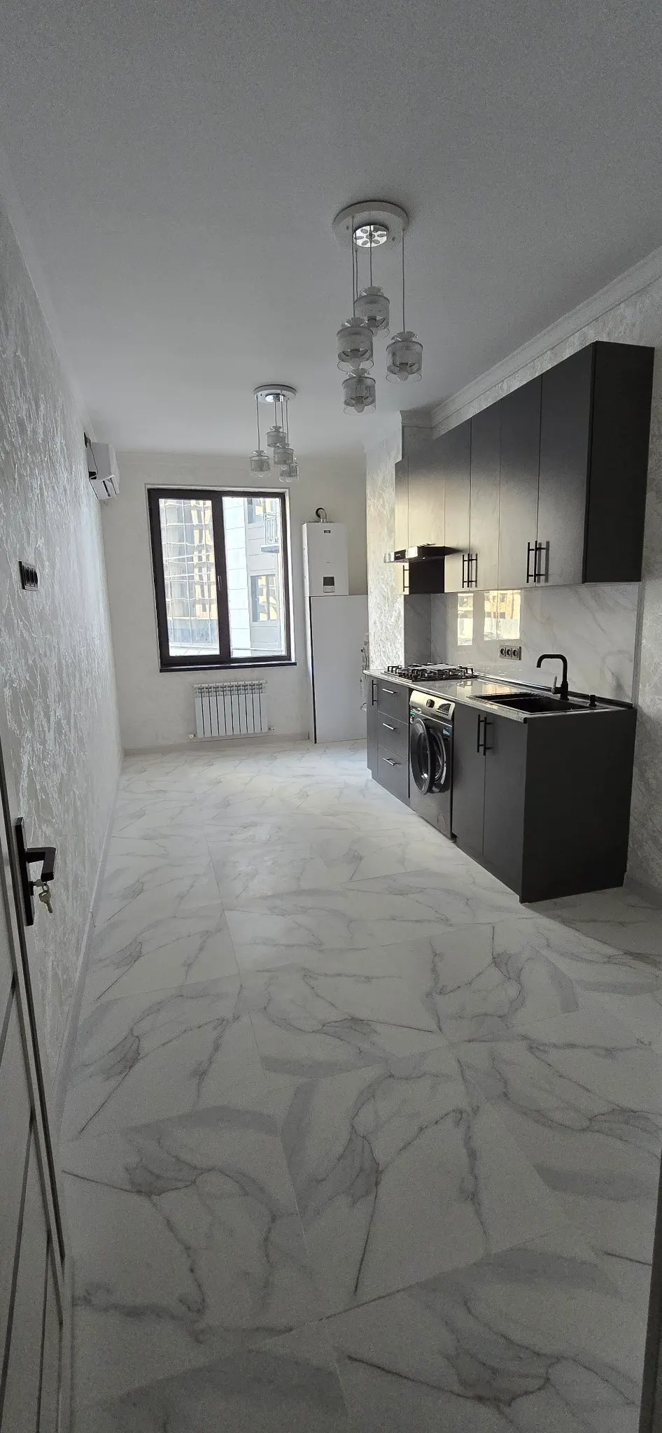 Сотилади 2 хонали квартира, 40 м², 2/11 қават — Сергели тумани