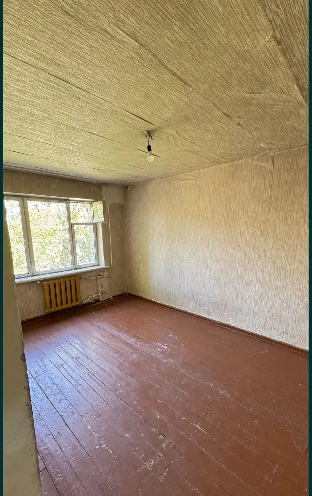 Сотилади 1 хонали квартира, 28 м², 4/4 қават — Шайхонтоҳур тумани