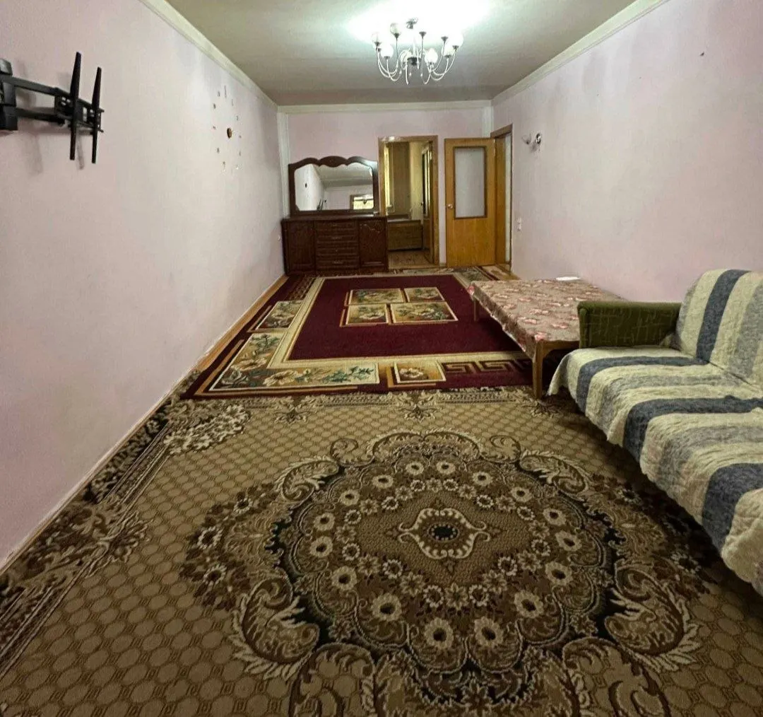 Ижарага берилади 3 хонали квартира, 75 м², 2/4 қават — Чилонзор тумани