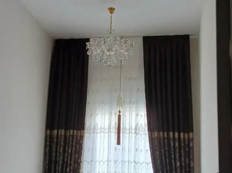 Ijaraga beriladi 1 xonali kvartira, 40 m², 1/7 qavat — Yangihayot tumani