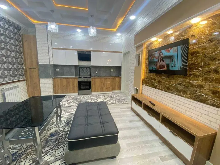 Сдаётся 6-комнатная квартира, 223 м², 7/7 этаж — Яшнабадский район