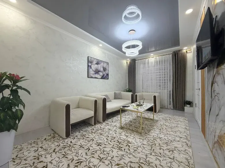 Сотилади 2 хонали квартира, 50 м², 1/4 қават — Чилонзор тумани