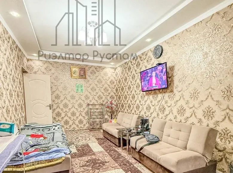 Sotiladi 2 xonali kvartira, 65 m², 4/4 qavat — Mirzo Ulugʻbek tumani
