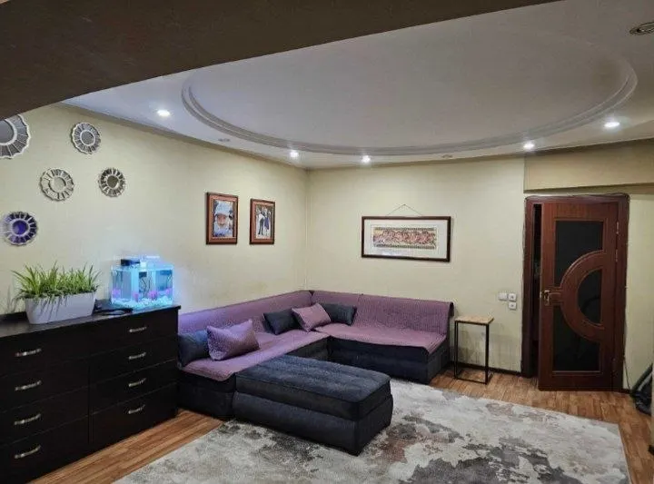 Сотилади 2 хонали квартира, 67 м², 3/9 қават — Миробод тумани