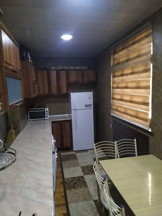 Сдаётся 4-комнатная квартира, 100 м², 2/9 этаж — Юнусабадский район