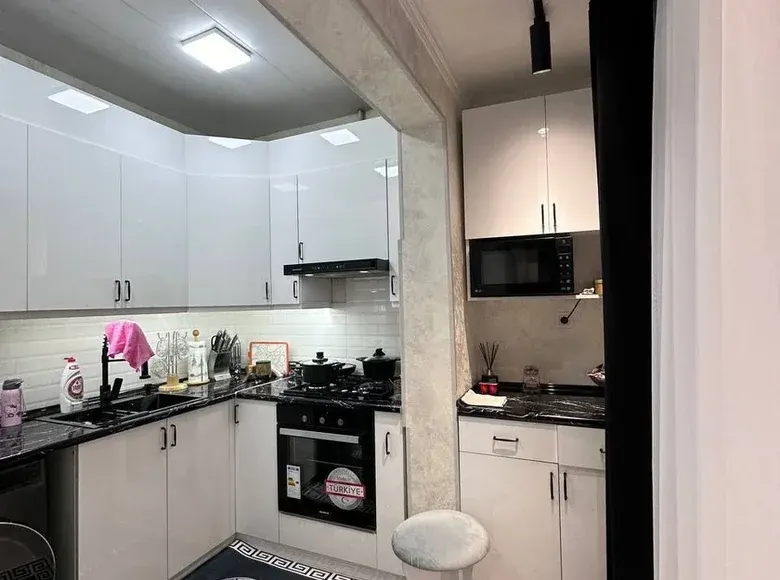Sotiladi 1 xonali kvartira, 43 m², 2/4 qavat — Yunusobod tumani
