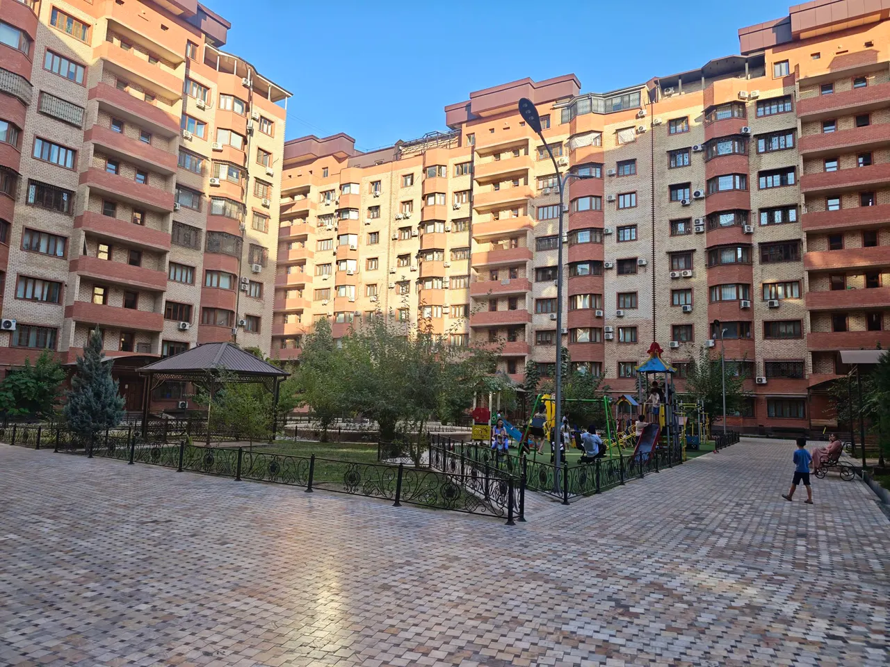 Продаётся 3-комнатная квартира, 102,2 м², 6/9 этаж — Яккасарайский район