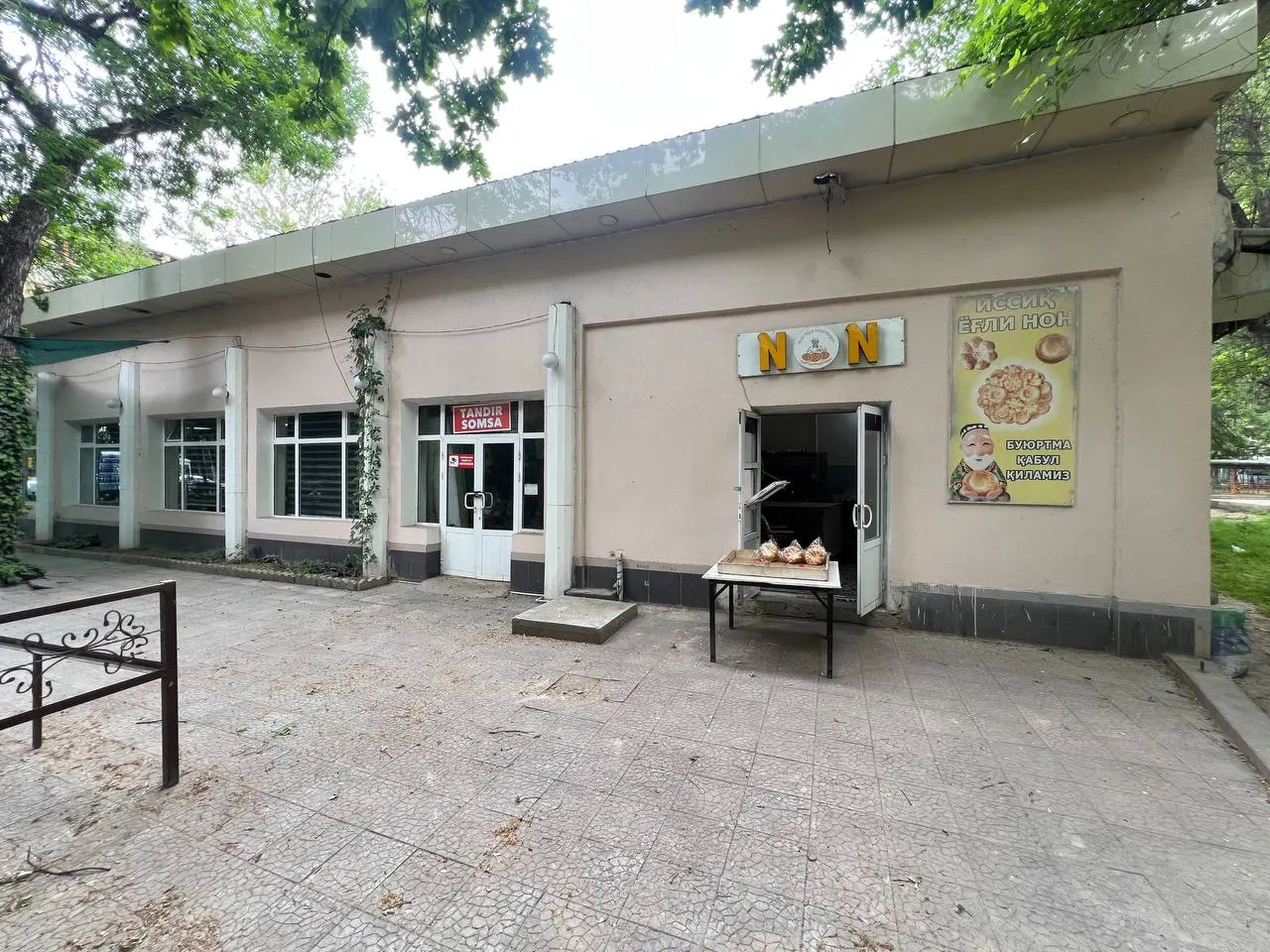 Sotiladi tijorat binosi, 6 m², 6 sotix — Uchtepa tumani