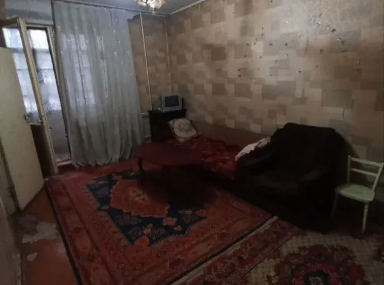 Продаётся 1-комнатная квартира, 33 м², 1/4 этаж — Чиланзарский район