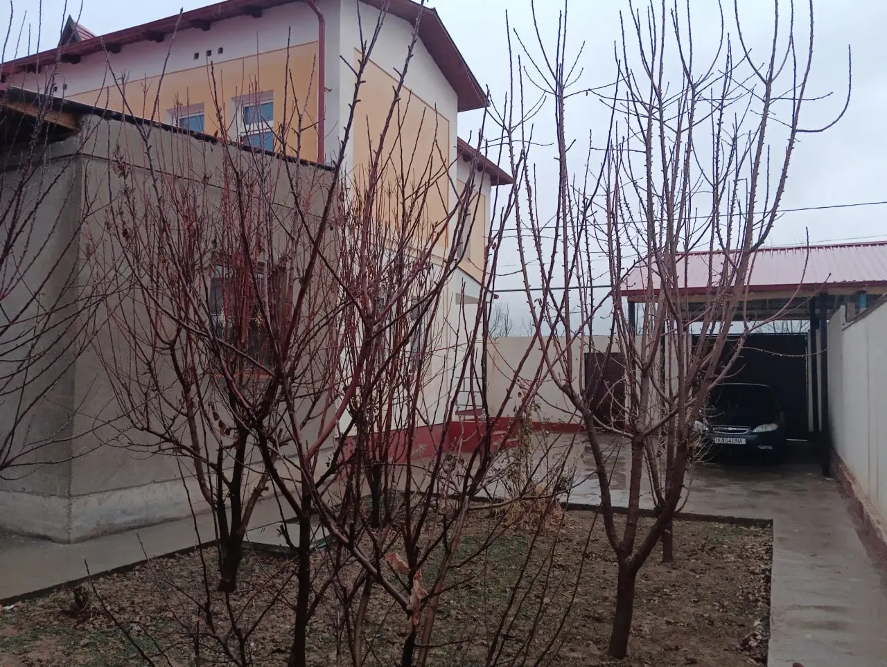 Продаётся дом, 4 сот., 2/2 этаж — Каршинский район