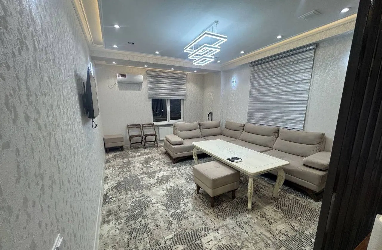 Сдаётся 3-комнатная квартира, 83 м², 8/16 этаж — Юнусабадский район